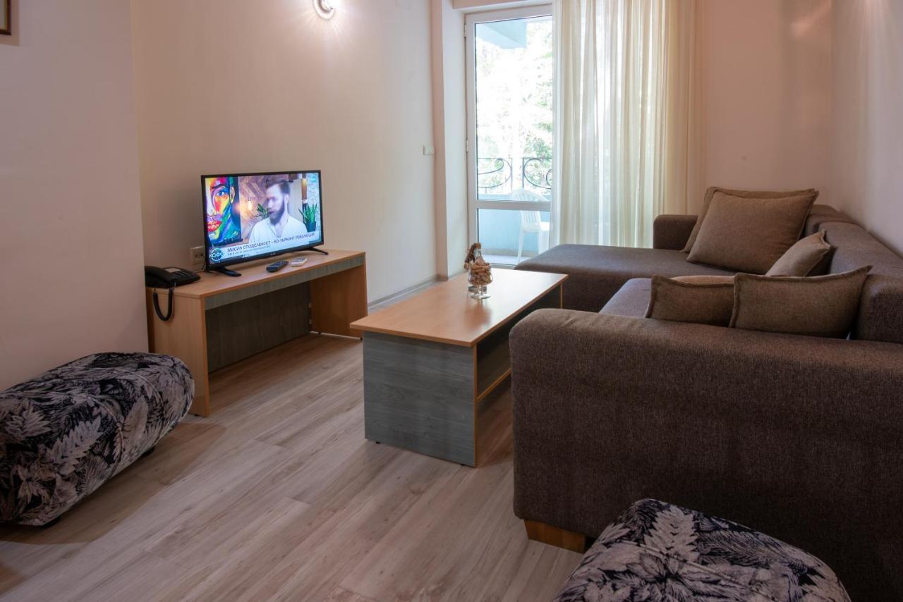 Ariana Hotel Kiten  Eksteriør billede