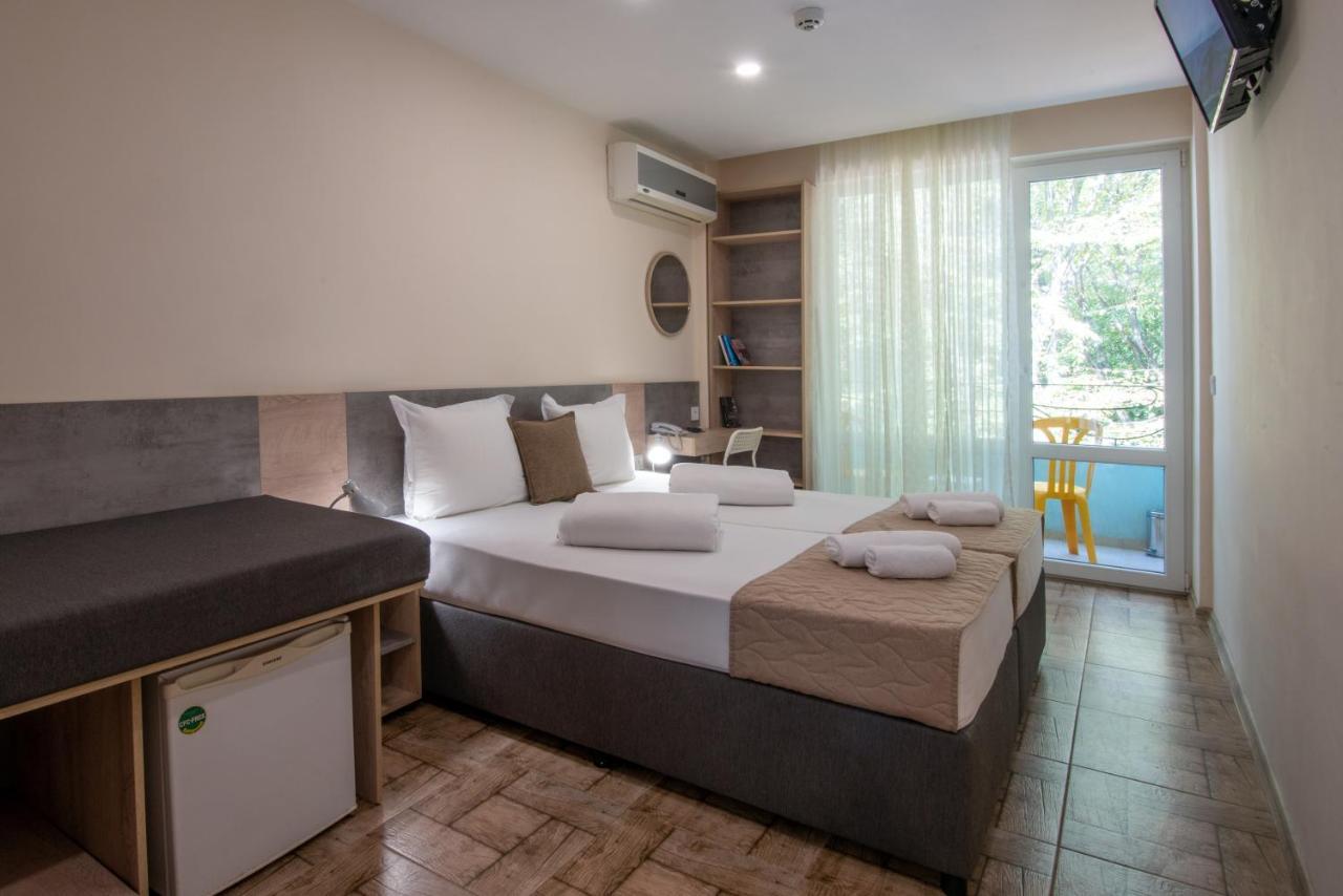 Ariana Hotel Kiten  Eksteriør billede